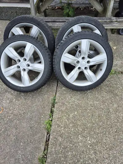 Winter tires and aluminum rims, fit hyundai elantra and hyundai veloster 215/45R17, tires manufactur...
