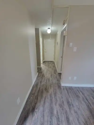 prime location apartment rent available