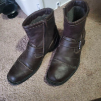 Men's Size 11 Boots (Riverstone)