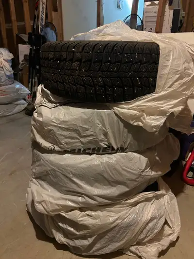 Winter Tires for Sale (205/55/R16) 2 Federal Himalayas (10mm tread, half a season on them) 2 Westlak...