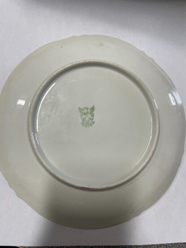 ANTIQUE AUSTRIA PLATE in Arts & Collectibles in Chatham-Kent - Image 2