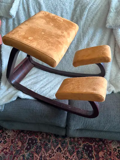 Stokke  Balans Kneeling Chair (rare), View more