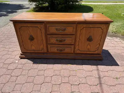Kroehler Solid Oak Buffet/Sideboard, View more