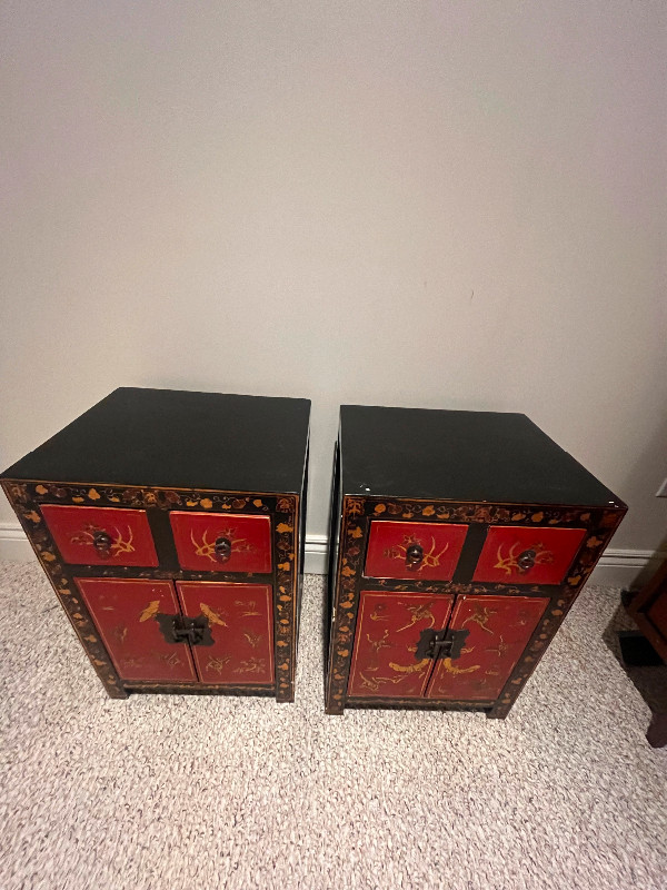 Chinese black lacquer with red accents two door cabinet in Dressers & Wardrobes in City of Toronto - Image 2