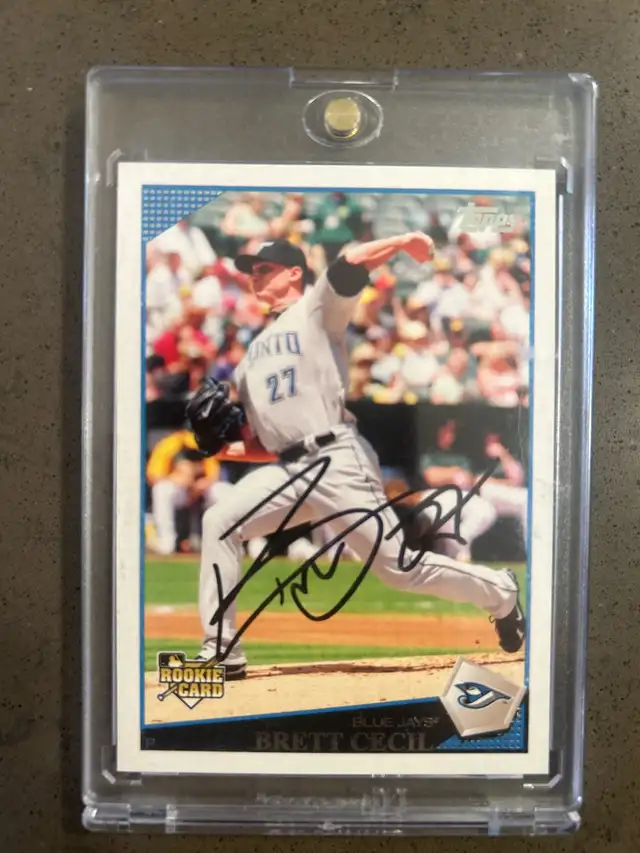 Brett Cecil Autograph Toronto Blue Jays Rookie Card  in Arts & Collectibles in Markham / York Region - Image 4