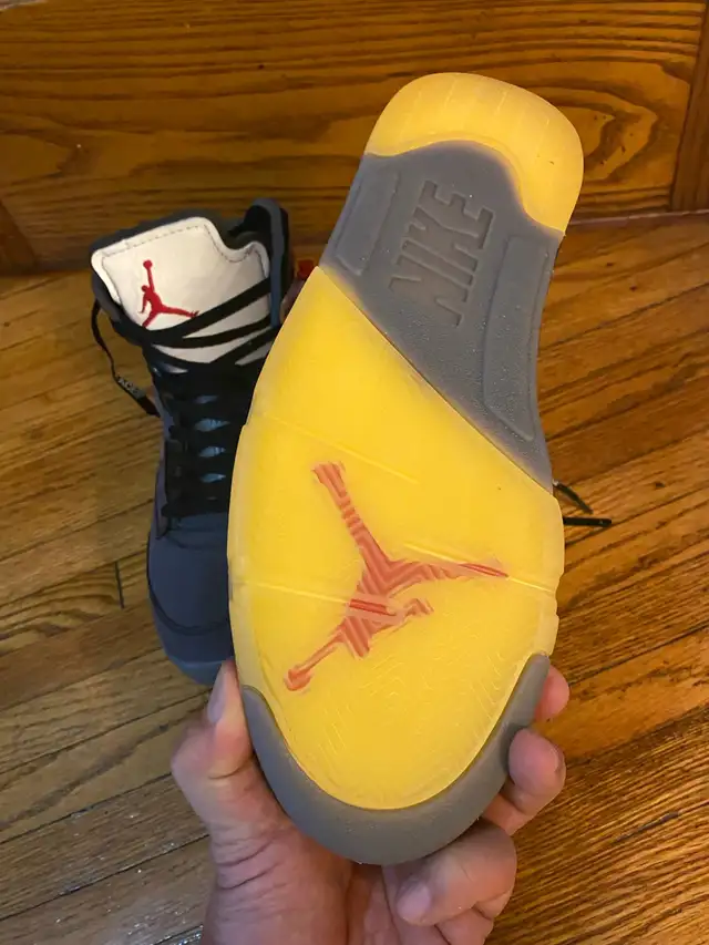 Air Jordan 5 Off-White in Men's Shoes in City of Toronto - Image 5
