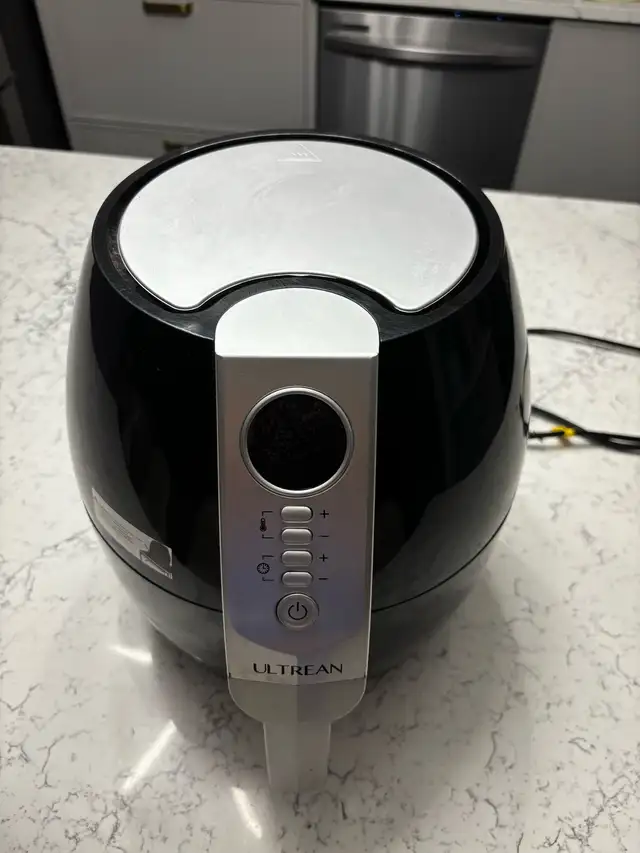 ULTREAN Air Fryer in General Electronics in City of Montréal - Image 2