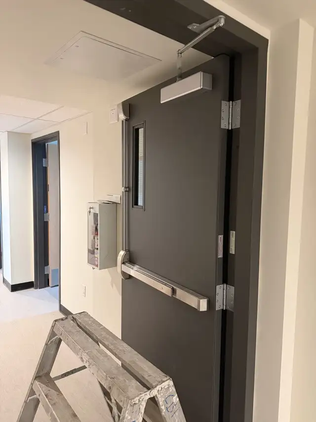 Painter needed524412526443243525