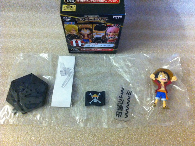 Assorted Anime One Piece Figure Opened Box A (Japan Version) in Toys & Games in Markham / York Region