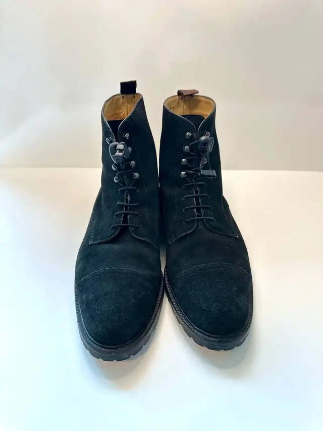 Magnanni “Polar” Men’s Suede Boots – US 10 in Men's Shoes in Calgary - Image 3