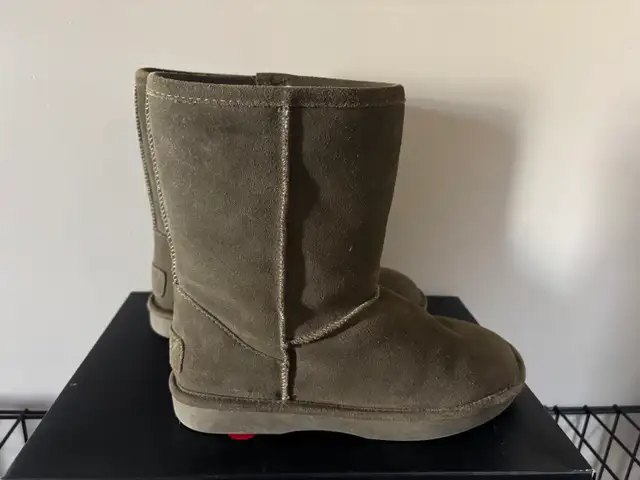 Softmoc Winter Boots Size 7 in Women's - Shoes in Edmonton - Image 3