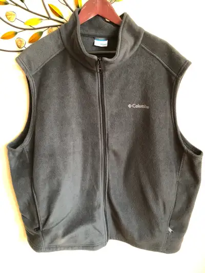 COLUMBIA VEST, View more