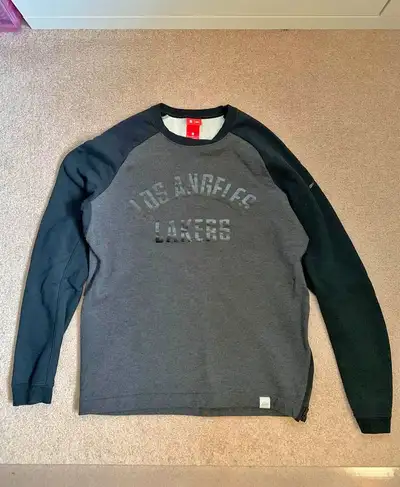 Lakers Sweatshirt, SAXX Hoodie, Shirts - sz M, View more