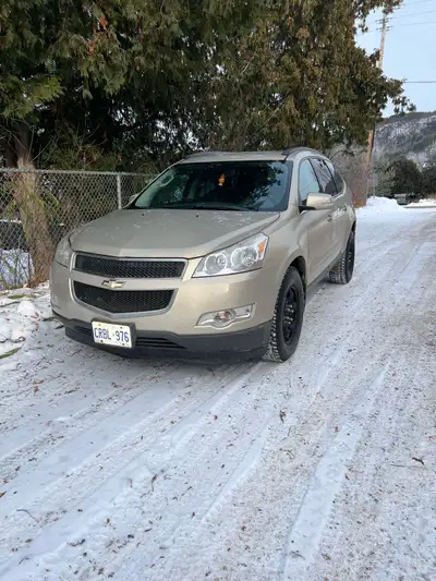2012 Chevy traverse front wheel drive with a 3.6L. Vehicle is in amazing condition it has just got i...