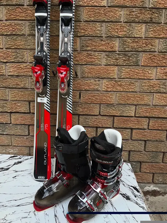 166 Dynostar ski with boots  in Ski in Markham / York Region - Image 4