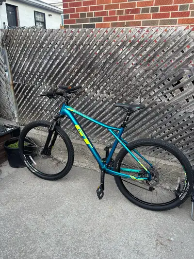 GT Avalanche Mountain Bike, View more