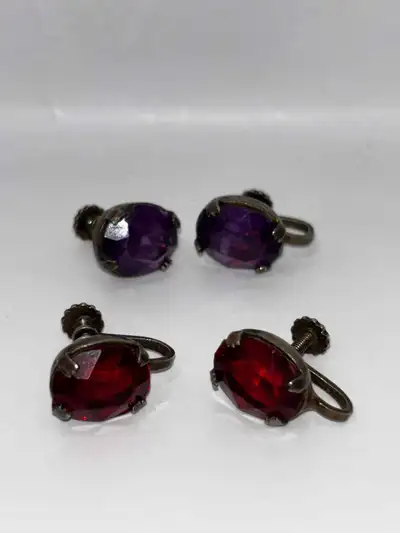 Vintage Earrings - Screw on back - Pair - Amethyst and Red Delivery to Fredericton area available -...