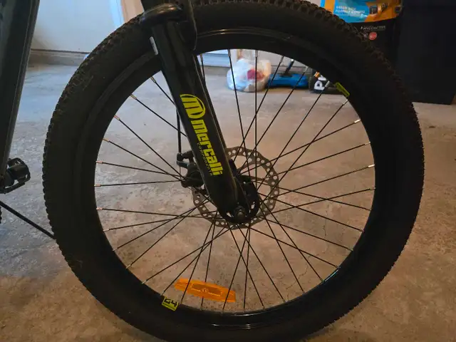 Supercycle Tekoa XC24 in Mountain in Calgary - Image 7
