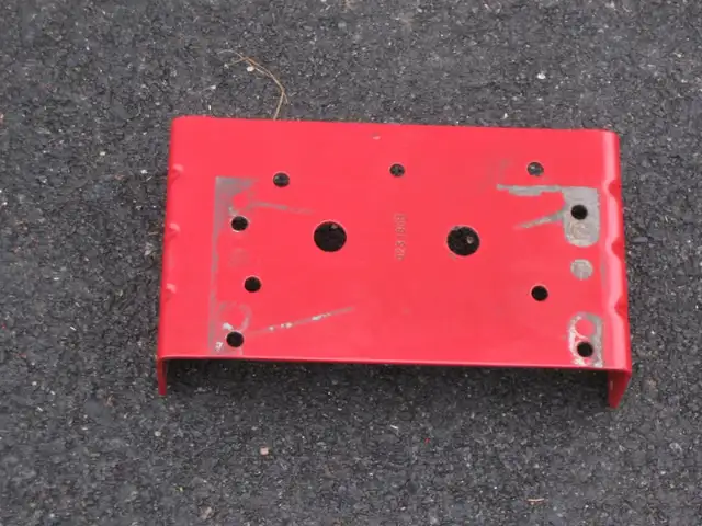 plaite du moteur briggs&stratton pour souffleuse craftsman-husqv in Snowblowers in Laval / North Shore - Image 4