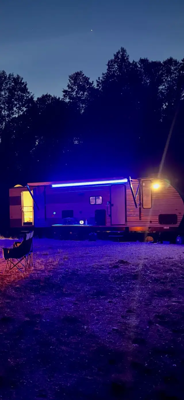 2018 Cherokee Grey Wolf Limited 26dbh Camper Trailer in Travel Trailers & Campers in Sudbury - Image 4