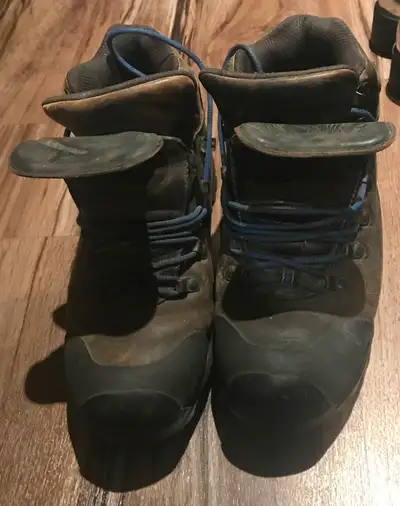 Mens “Merrill” Steel Toed Boots - Size 9.5, View more