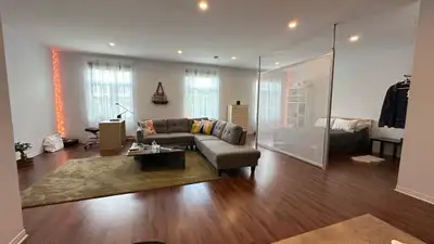 Lease Transfer – Furnished Loft in Petite Italie | 1100 sqft