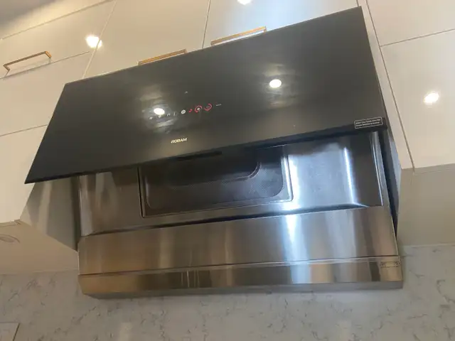 Range Hood 36” in Stoves, Ovens & Ranges in Markham / York Region - Image 4
