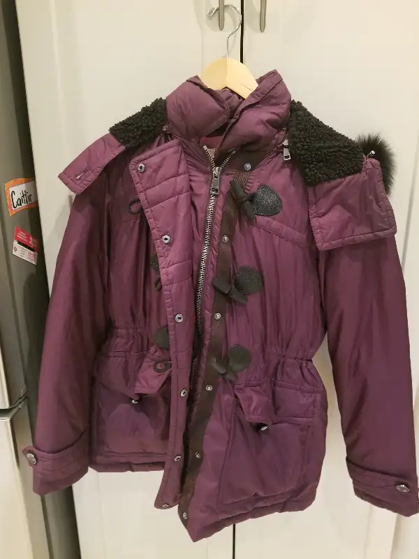 Burberry Brit Winter Jacket in Women's - Tops & Outerwear in Mississauga / Peel Region - Image 2