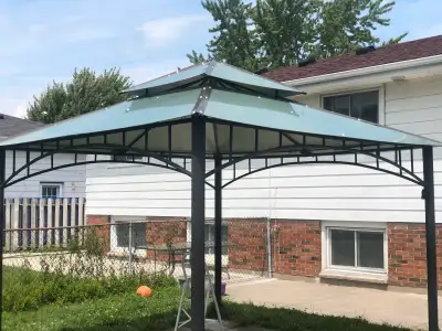 2-Bedroom Basement Apartment for Rent – Forest Glade, Windsor