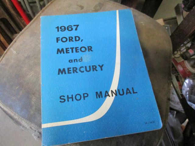 1967 FORD METEOR MERCURY CAR SHOP VINTAGE MANUAL $20 REPAIR BOOK in Non-fiction in Winnipeg