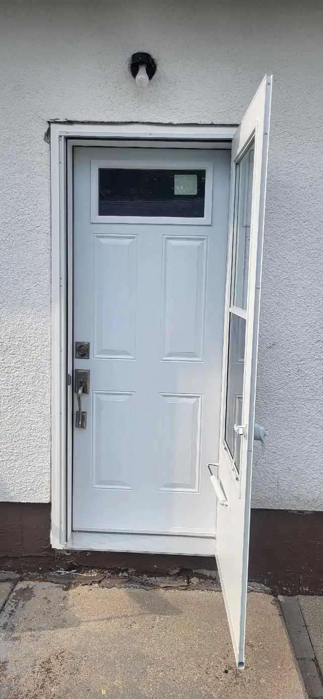 Window and Door Installation 533461907644108803