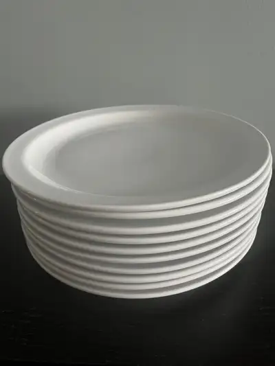 Set of 10 white 10” dinner plates, View more