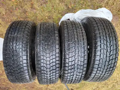 2019 Dunlop Studless winter tires (205/70R16) mounted on rims, with excellent tread. Not used last w...