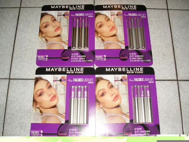 Make up - Maybelline & Marcelle - eye liner - eye lashes in Other in Windsor Region - Image 4