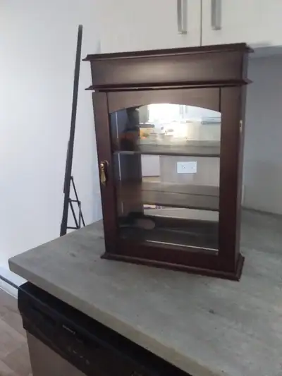 Armoire - étagère- vitrine, View more
