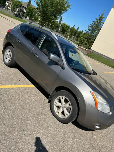 2008 Nissan Rogue – FWD | Fully Loaded | $3,000 OBO – Edmonton Selling my 2008 Nissan Rogue – a reli...