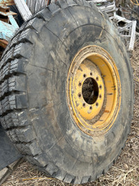 14.00R x 25Loader/Grader tire  brand new on rim