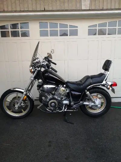 Good condition. Runs like new . 18000 km New battery. No rust in the tank or body. If you see this a...