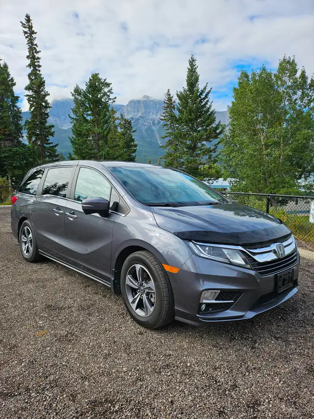 2018 Odyssey EX-L Rear Entertainment System