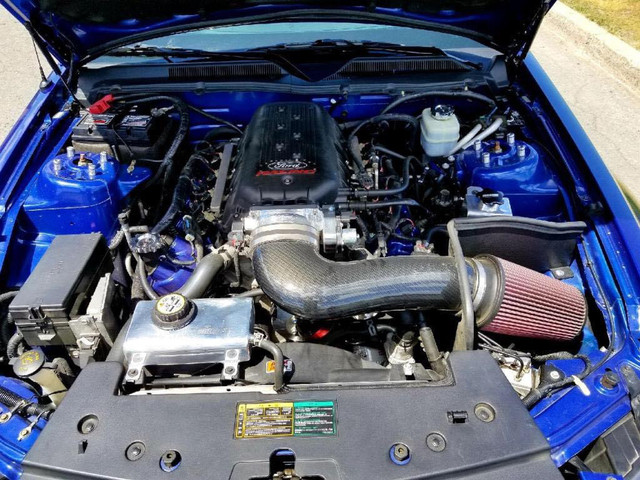 2005 Ford Mustang GT sonic blue  in Cars & Trucks in Oshawa / Durham Region - Image 2