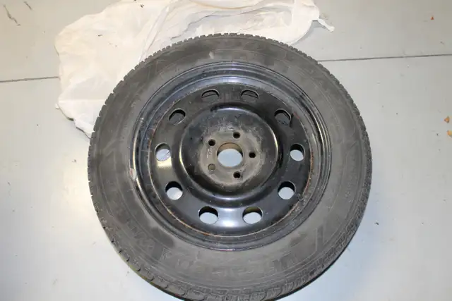 Snow tries in Tires & Rims in Kingston - Image 2