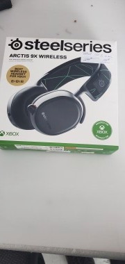 Steelseries arctis 9x wireless gaming headphones - brand new