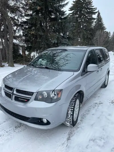 A very nice vehicle, loaded, nothing wrong with it. 210,000km. Lady driven. Please text at (306)700-...