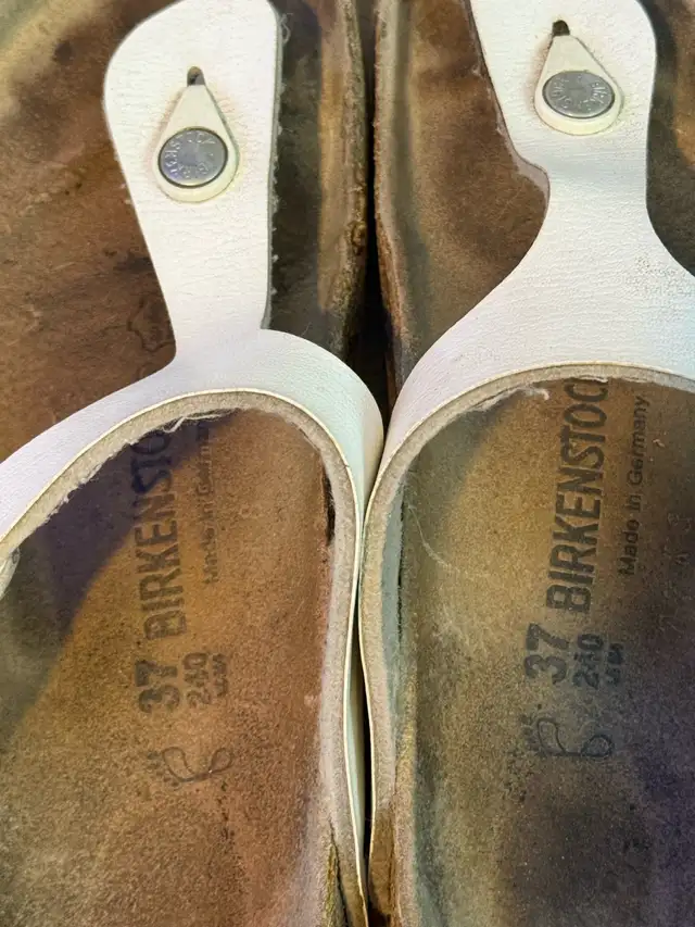  Birkenstock sandals  in Women's - Shoes in Calgary - Image 6