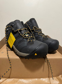 Mens work/safety KEEN shoes size 10.5 brand new