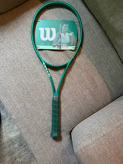Wilson Blade v10 racquet -New, View more