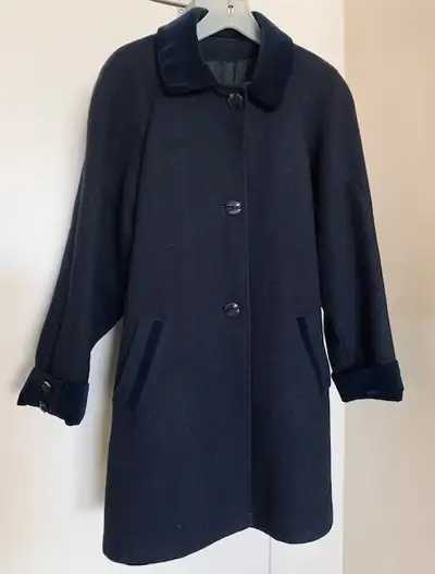 VINTAGE COLLECTION ELEGANTE WOMEN'S WOOL COAT BY THUNDERBAY, View more