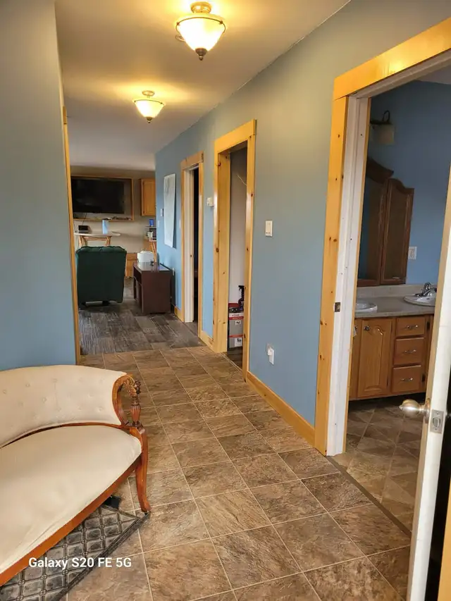 2 bedroom 2nd floor apartment for rent in Long Term Rentals in Saint John - Image 4