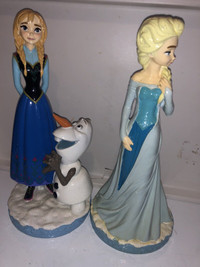 Frozen Anna and Elsa statue/décoration reine des neiges
