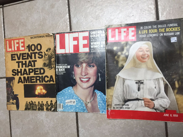 Old Life Magazines ++ All sold as a lot in Magazines in City of Halifax